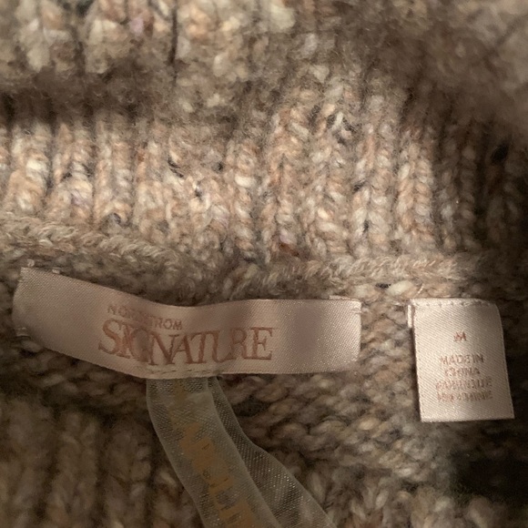 Nordstrom Signature & Caroline Issa Sweater - Picture 5 of 7